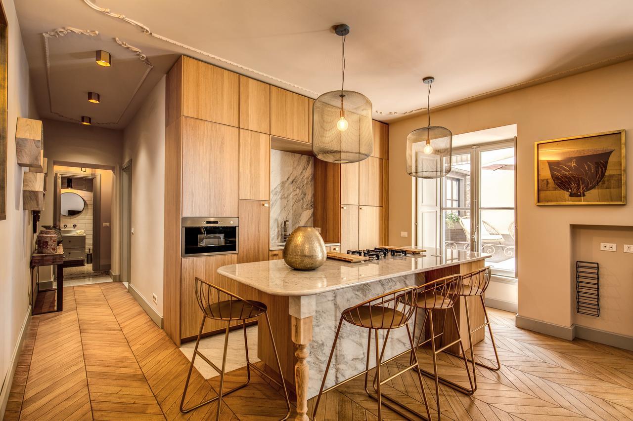 Decharme With Terrace In Monti Appartamento Roma